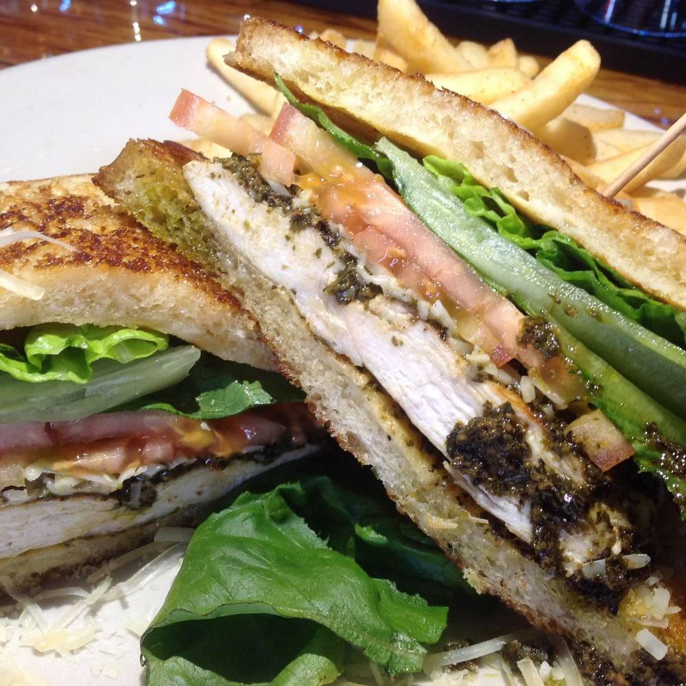 The Shack Bar & Grill | restaurant | 6941 La Jolla Blvd, La Jolla, CA 92037, USA | 8584545280 OR +1 858-454-5280