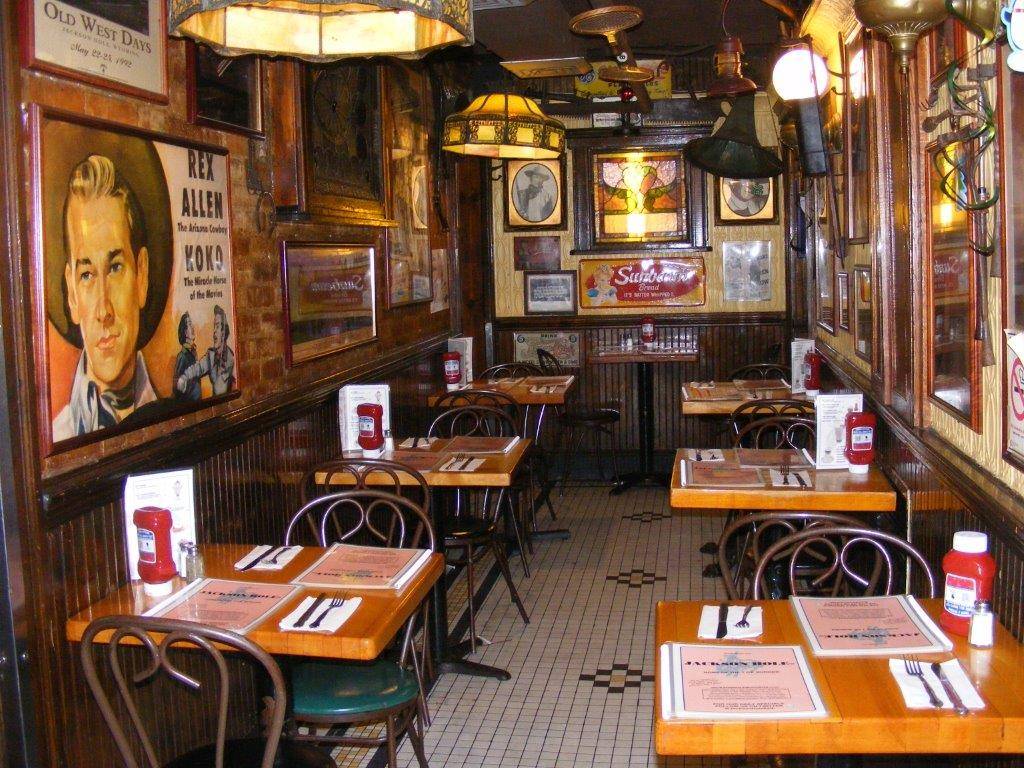 Jackson Hole | meal takeaway | 232 E 64th St A, New York, NY 10021, USA | 2123717187 OR +1 212-371-7187