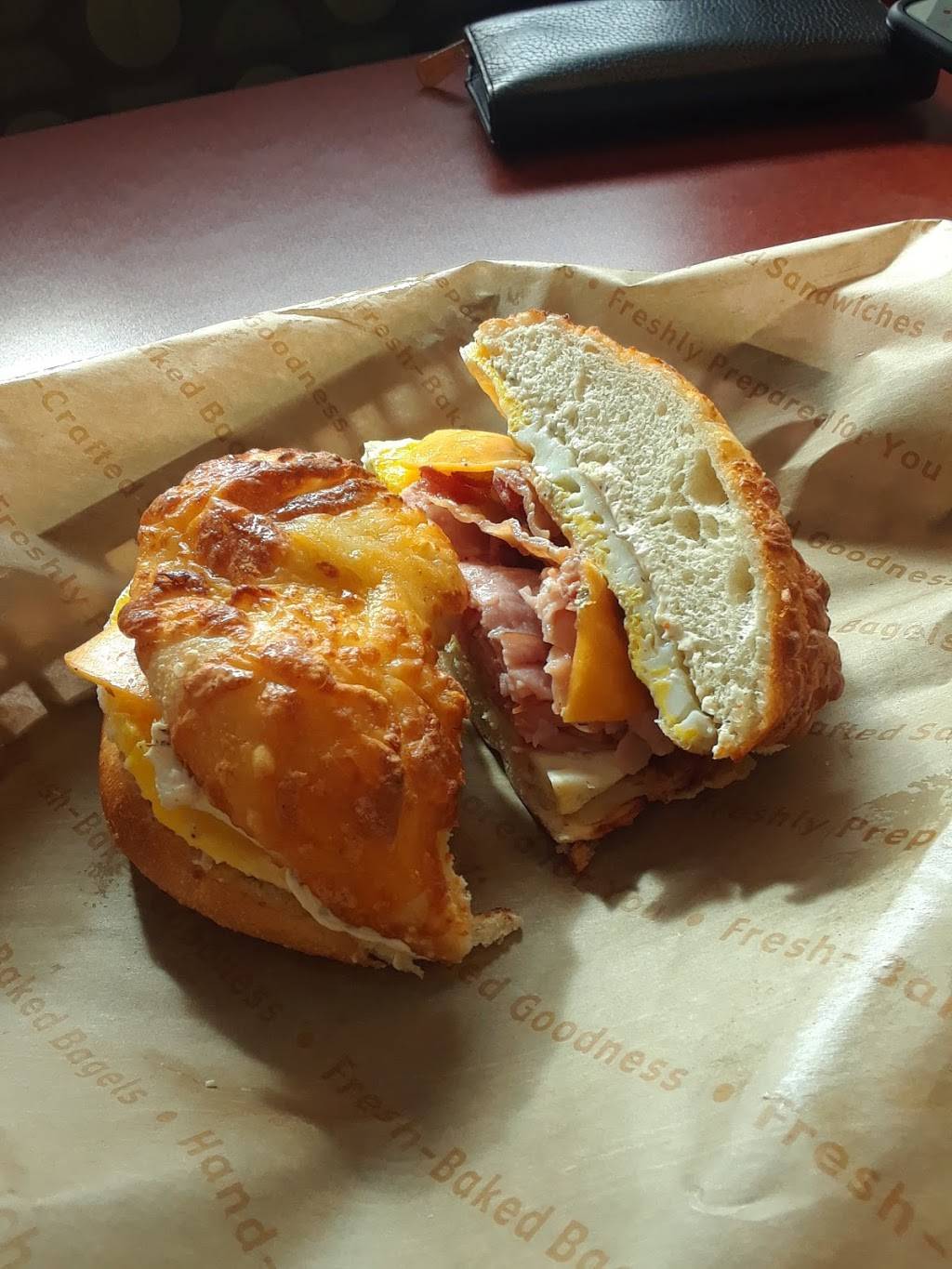 Einstein Bros. Bagels | bakery | 1401 N Veterans Pkwy Suite 3, Bloomington, IL 61704, USA | 3095854911 OR +1 309-585-4911