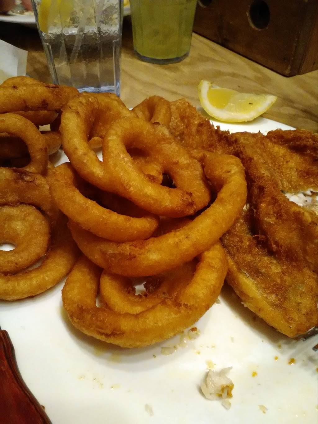 Fibs | restaurant | 105 W Main St, Rockton, IL 61072, USA | 8156246018 OR +1 815-624-6018