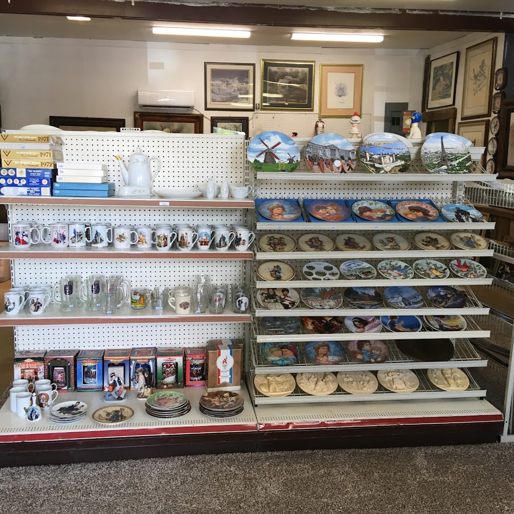 Billss Treasures | meal takeaway | 2610 Belle Plain St, Brownwood, TX 76801, USA | 3256004267 OR +1 325-600-4267