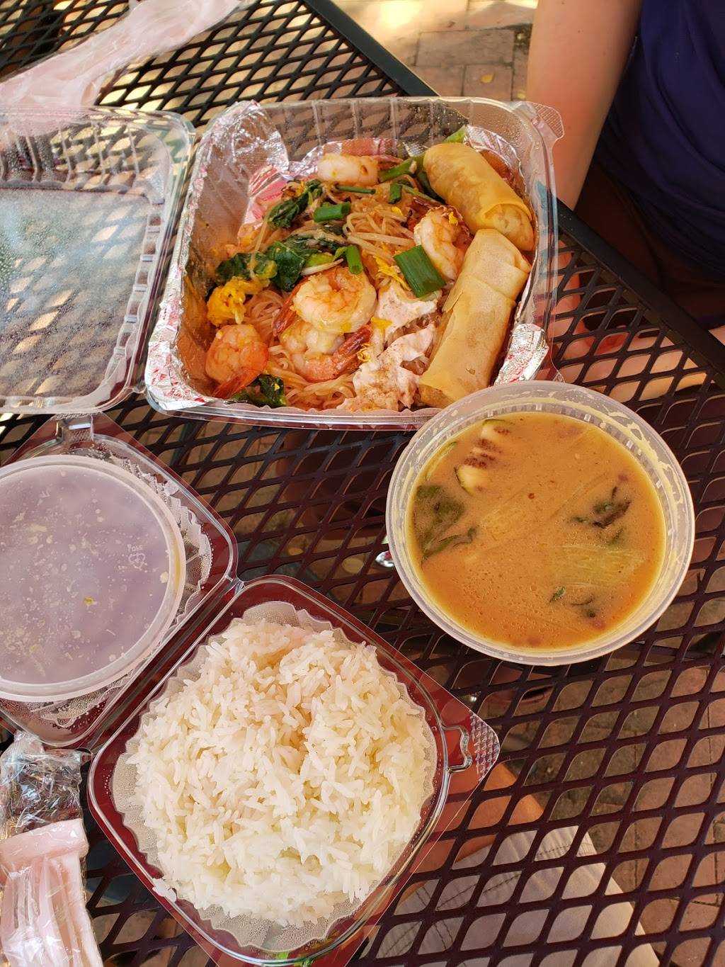 Ns Thai Food | restaurant | 115 Adler Rd, Boerne, TX 78006, USA | 8303312004 OR +1 830-331-2004