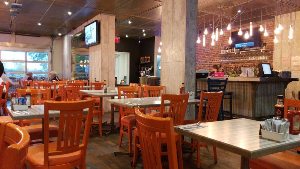 Restaurant Bastos 242 Rue Richelieu, SaintJeansurRichelieu, QC J3B