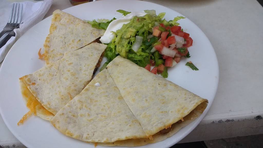 Mexicali Blues | restaurant | 2933 Wilson Blvd, Arlington, VA 22201, USA | 7038129352 OR +1 703-812-9352