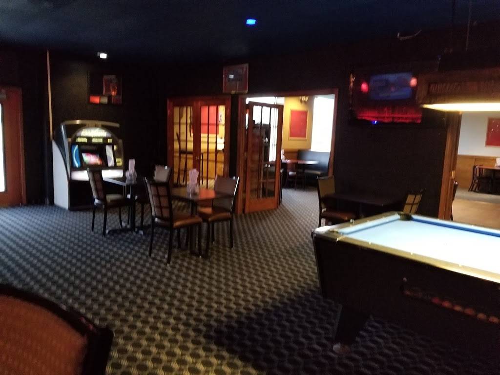 Dayz Inn Lounge | restaurant | 600 Days Blvd, Conneaut, OH 44030, USA | 4405936000 OR +1 440-593-6000