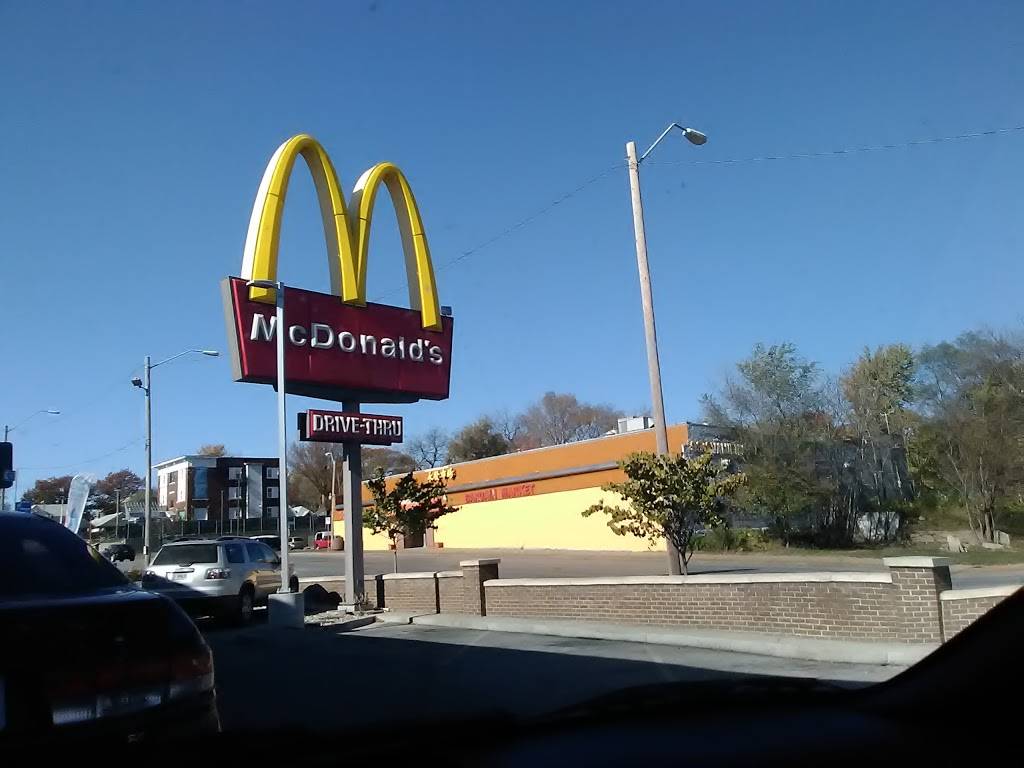 McDonalds | cafe | 5347 Independence Ave, Kansas City, MO 64124, USA | 8169205336 OR +1 816-920-5336