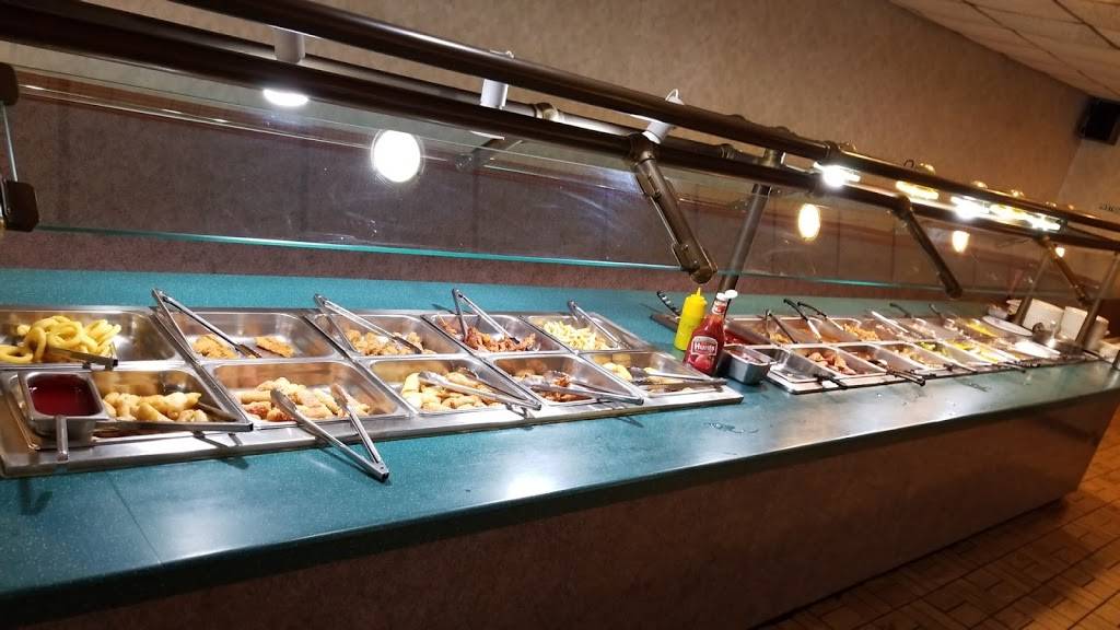 Main Moon Restaurant | restaurant | 97 Main St, Danbury, CT 06810, USA | 2037434913 OR +1 203-743-4913