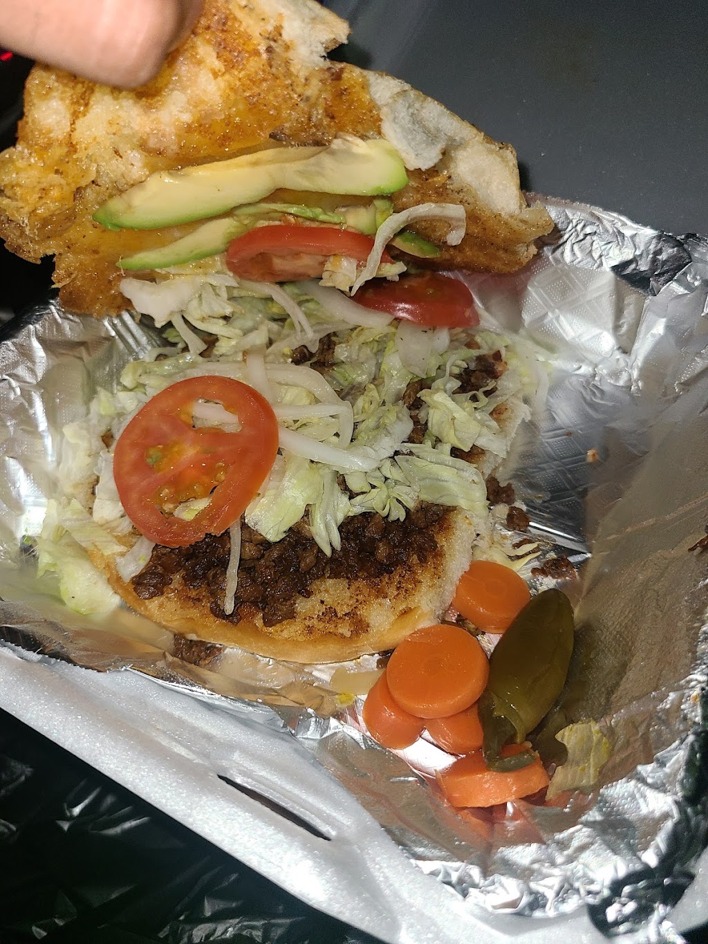 Taqueria El Camino Real | restaurant | 7012 W Vickery Blvd, Fort Worth, TX 76116, USA | 8173748877 OR +1 817-374-8877