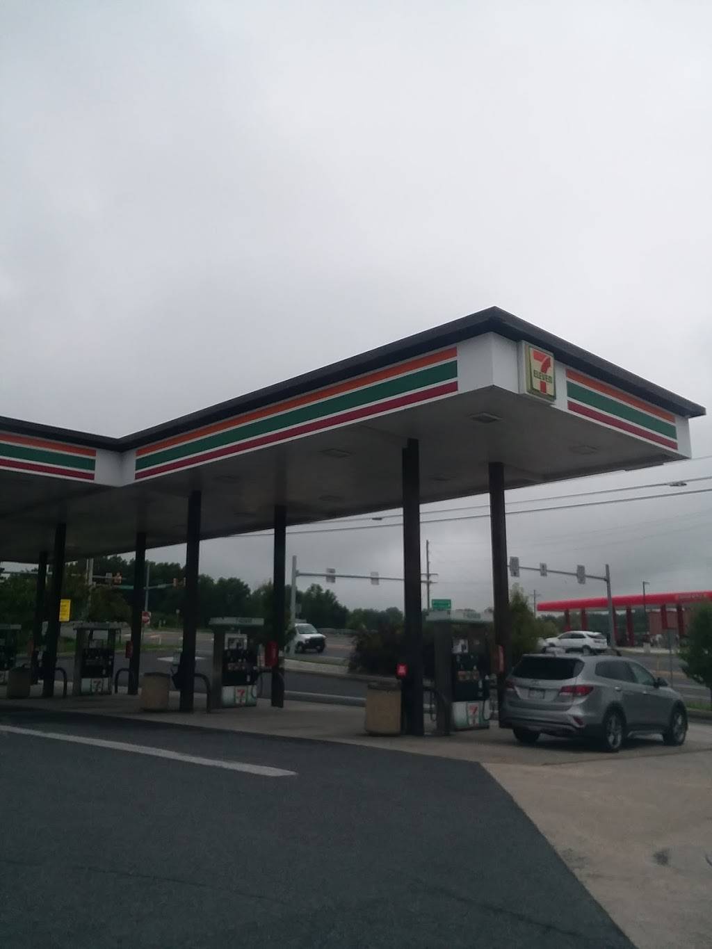 7-Eleven - Closed | bakery | 1975 Baltimore Pike, Gettysburg, PA 17325, USA | 7173373332 OR +1 717-337-3332