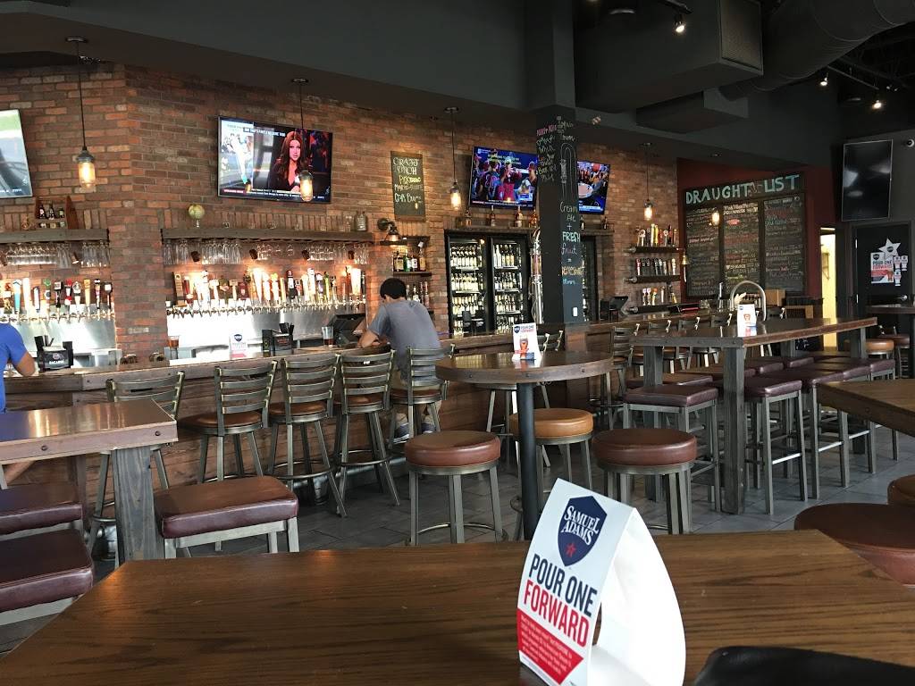 World of Beer | restaurant | 2819 Washington Rd, Augusta, GA 30909, USA | 7069220146 OR +1 706-922-0146