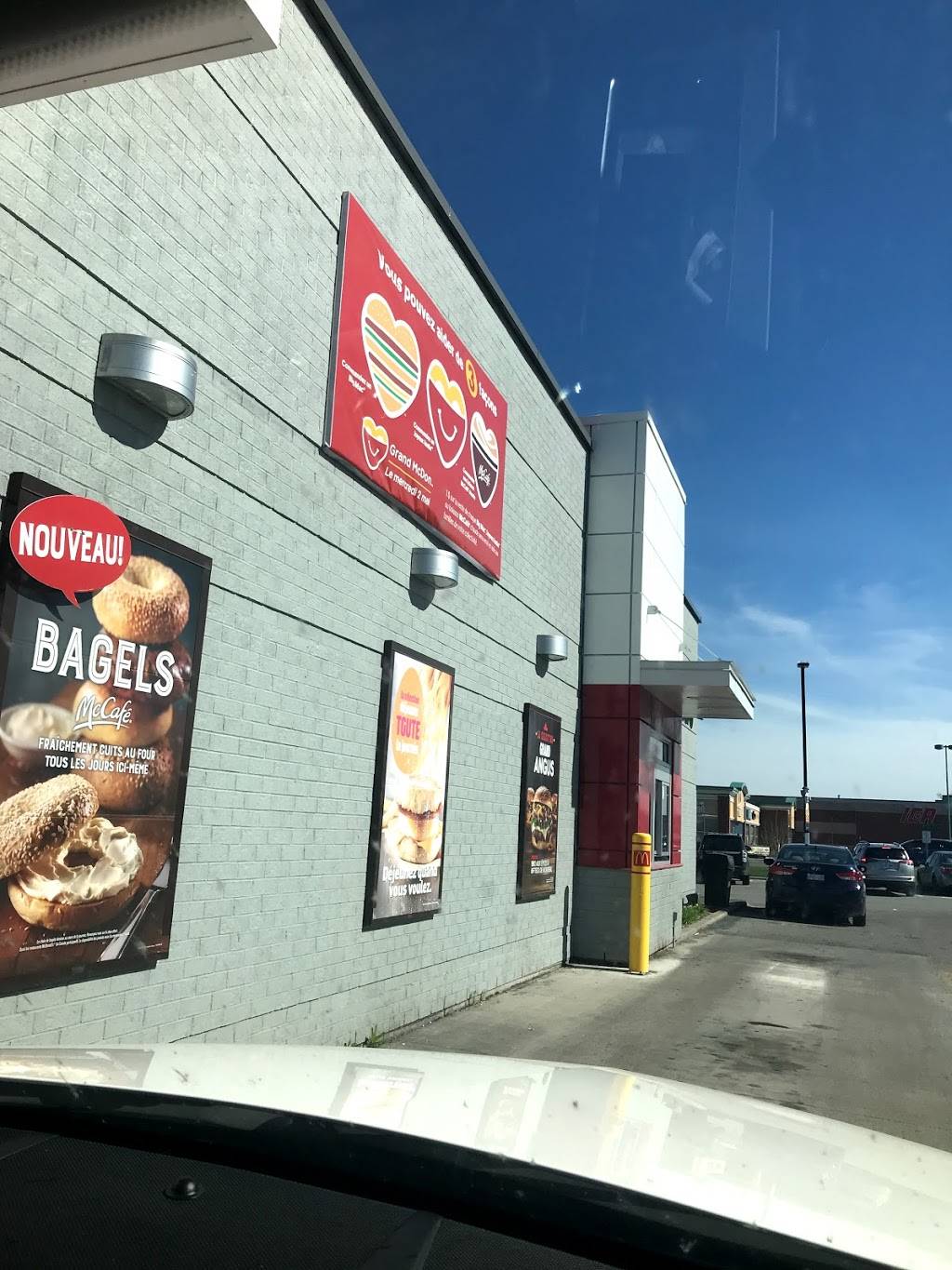 McDonald's | 695 Rue Davidson O, Gatineau, QC J8R 2T1, Canada