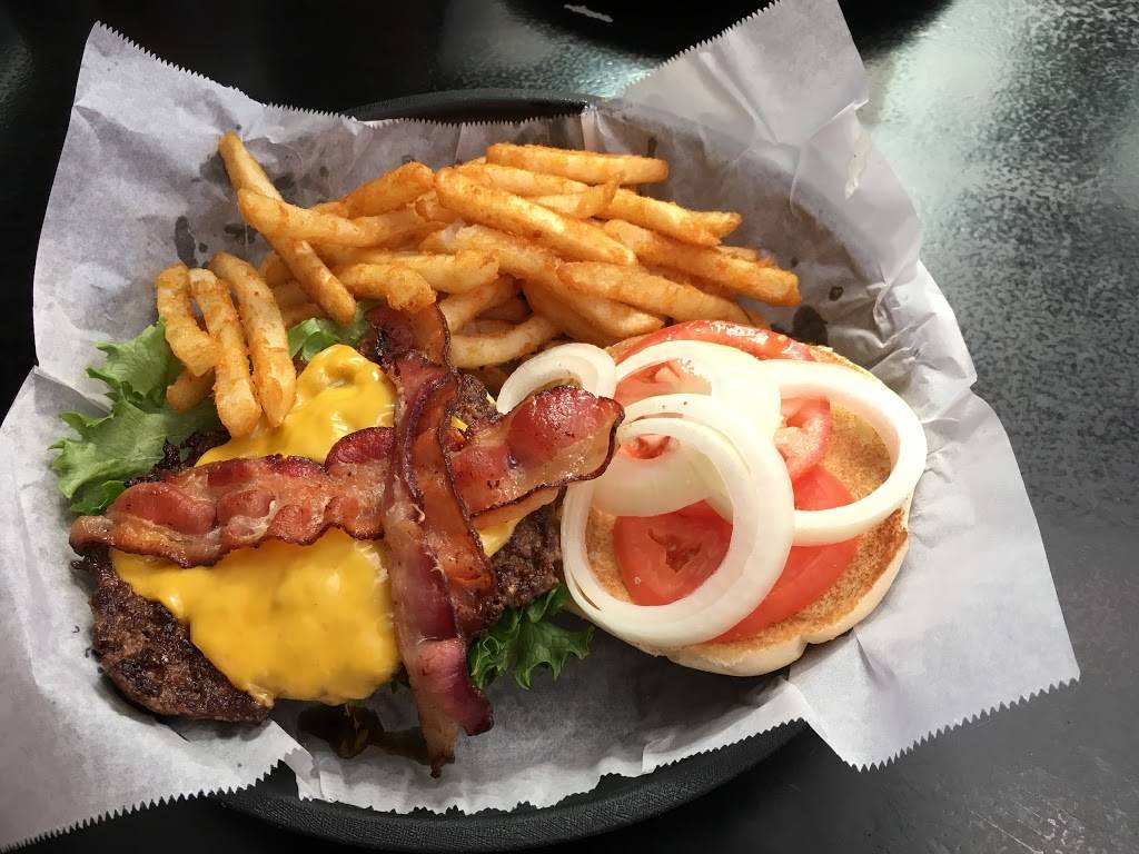 Joes Brewery | night club | 706 S 5th St, Champaign, IL 61820, USA | 2173841790 OR +1 217-384-1790