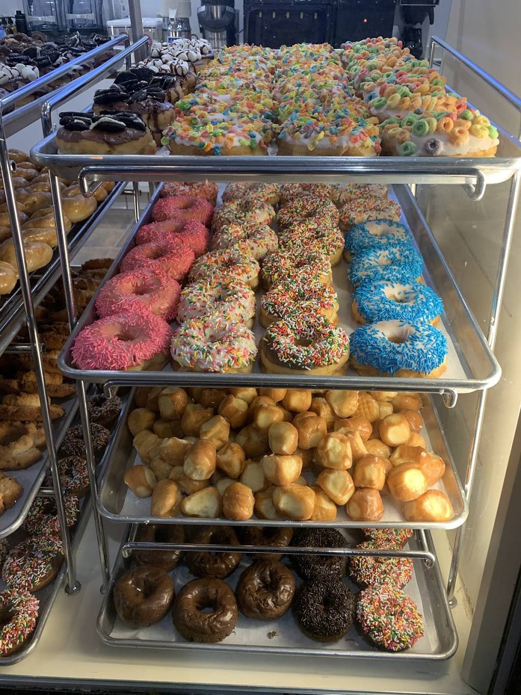 Sweet Daze Donut & Boba | bakery | 26900 Newport Rd Suite #114, Menifee, CA 92584, USA | 9515955305 OR +1 951-595-5305