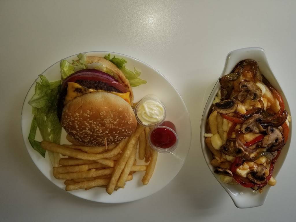 Restaurant DZ Taouk | meal delivery | 2260 Rue Fleury E, Montréal, QC H2B 1K6, Canada | 5143836223 OR +1 514-383-6223