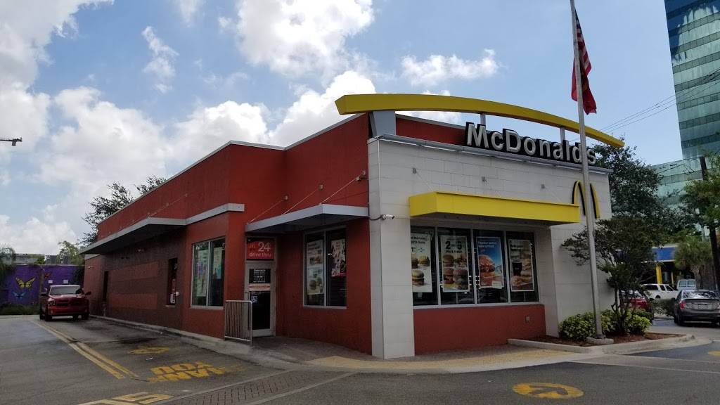 McDonald's | 27 W Broward Blvd, Fort Lauderdale, FL 33301, USA