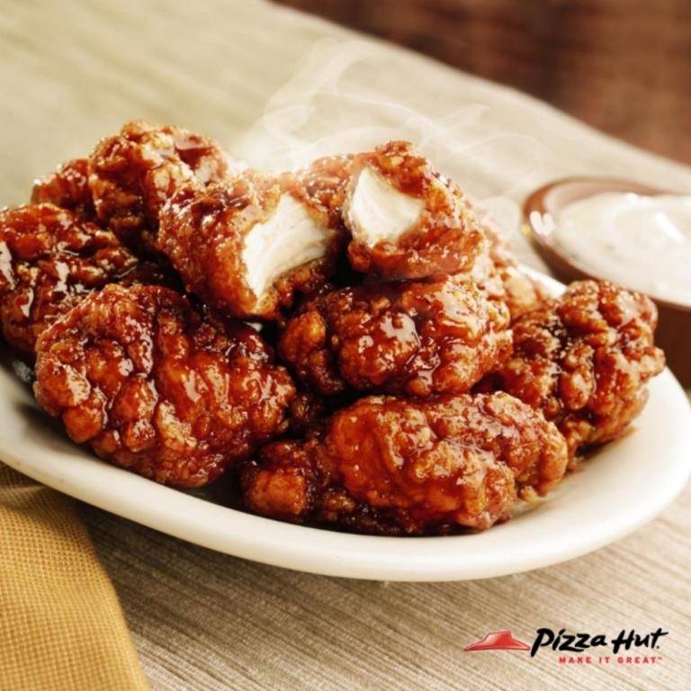 Pizza Hut | meal delivery | 611 Holly Ave, Milton, ON L9T 0K4, Canada | 9056361233 OR +1 905-636-1233