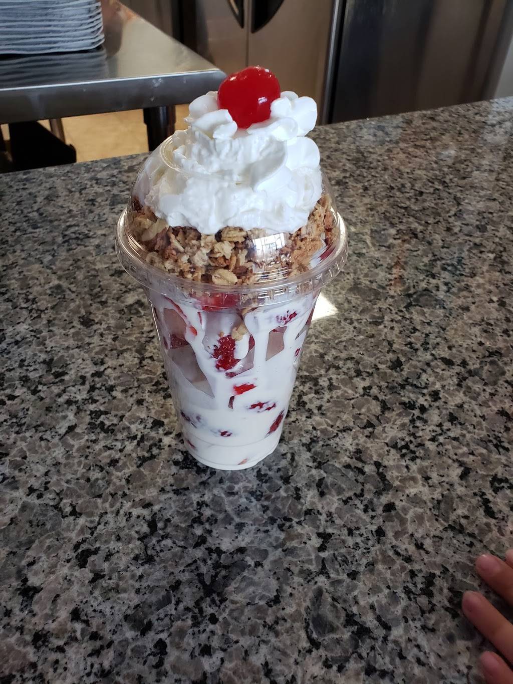 Coco Freeze Ice Cream Shop | restaurant | 84705 Avenue 50 Suite 4, Coachella, CA 92236, USA | 4424003025 OR +1 442-400-3025