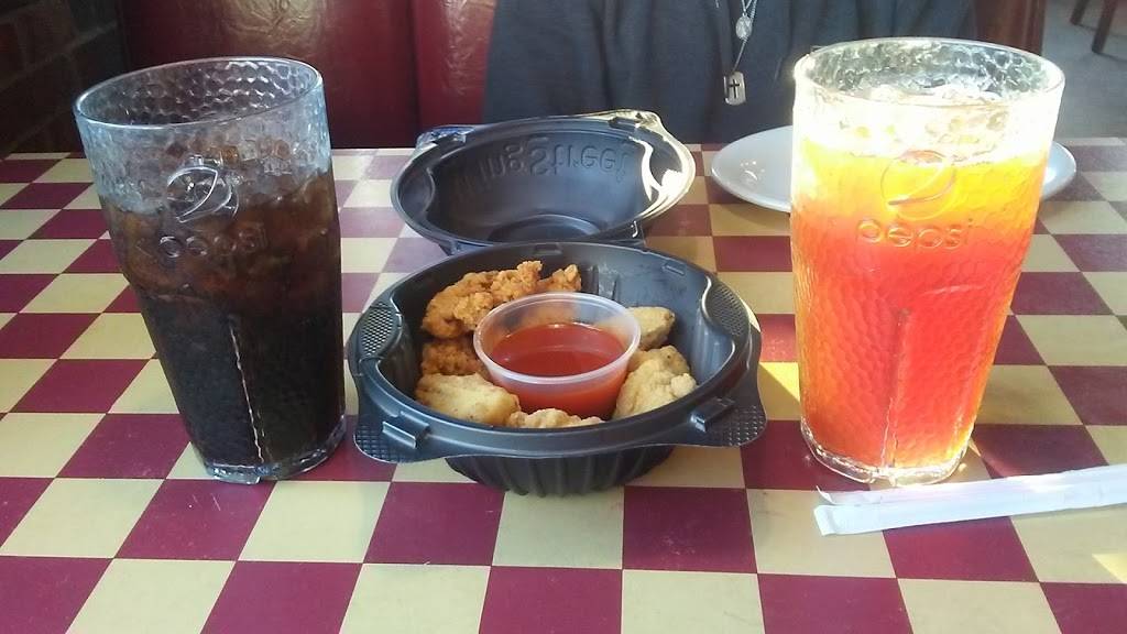 Pizza Hut | meal takeaway | 2022 E Main St, Alice, TX 78332, USA | 3616642189 OR +1 361-664-2189