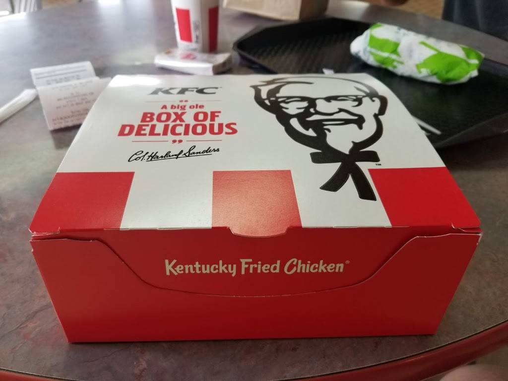 KFC | restaurant | 3803 S Lincoln Ave, York, NE 68467, USA | 4023626845 OR +1 402-362-6845