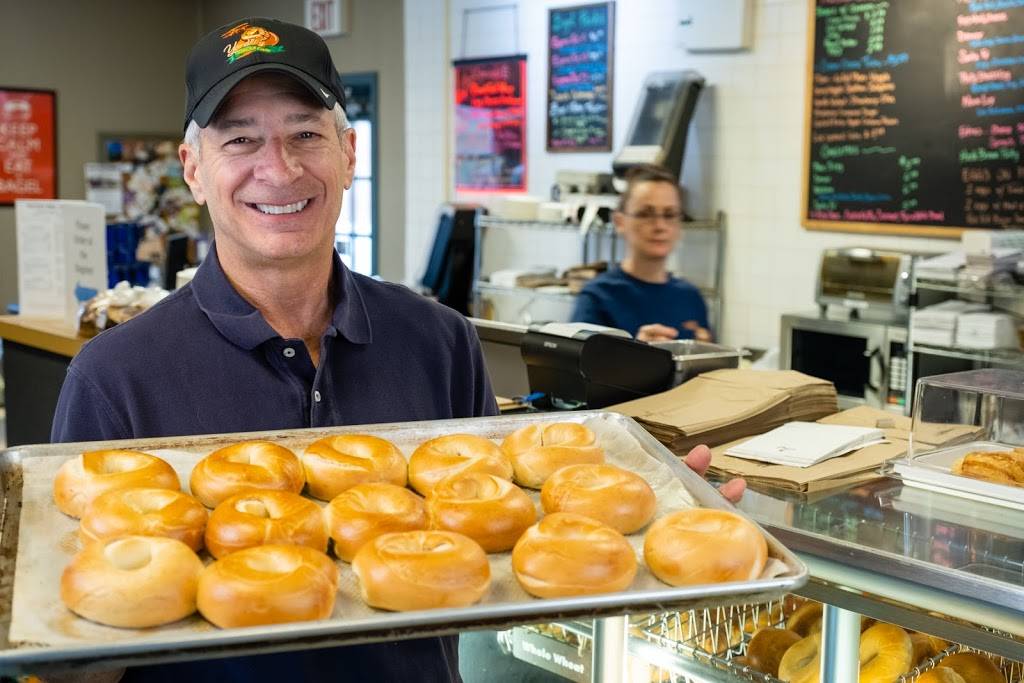 Newtown Bagel | bakery | 31 Swamp Rd, Newtown, PA 18940, USA | 2154970220 OR +1 215-497-0220