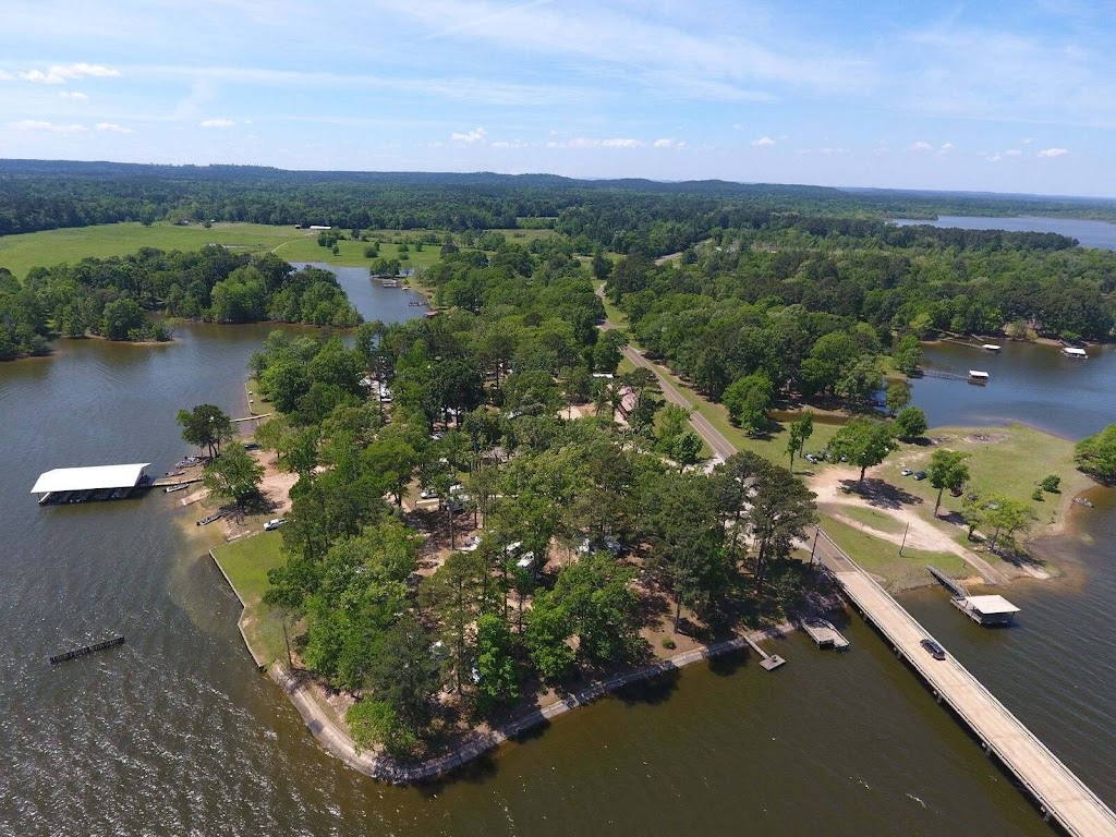 Holly Park Marina | restaurant | 3000 E Carters Ferry Rd, Milam, TX 75959, USA | 4096254424 OR +1 409-625-4424