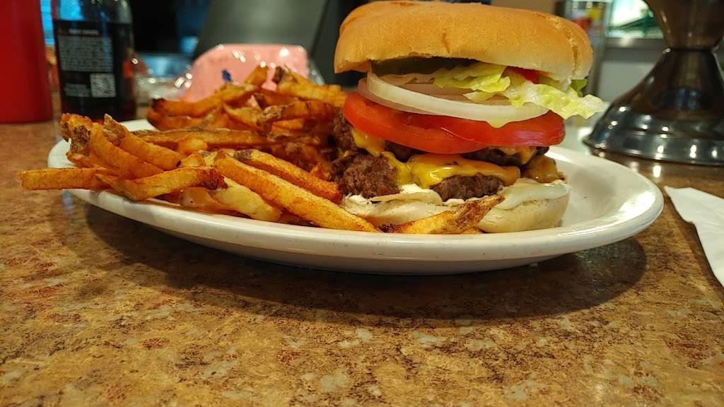 Jackies Family Restaurant | restaurant | 9760 Plainfield Rd, Kimbolton, OH 43749, USA | 7404326161 OR +1 740-432-6161