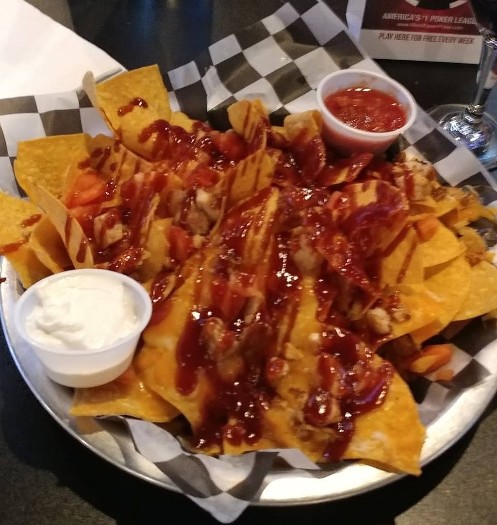 TIE BREAKERS SPORTS BAR AND GRILL, Greenville - Restaurant Reviews