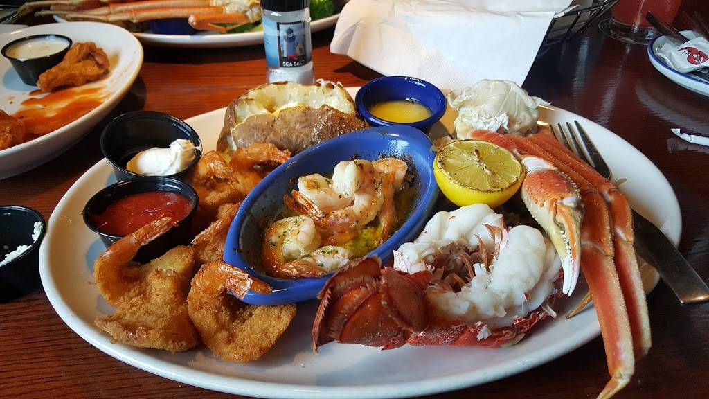 Red Lobster Restaurant 25901 Hoover Rd Warren Mi 48089 Usa [ 576 x 1024 Pixel ]