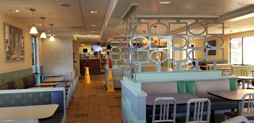 McDonalds | cafe | 7403 Grove Rd, Frederick, MD 21704, USA | 3016940333 OR +1 301-694-0333