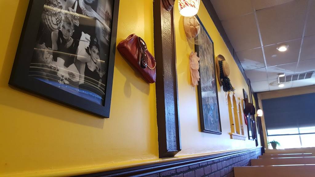 The Gathering Restaurant | cafe | 471 Hartford Rd, Manchester, CT 06040, USA | 8604327800 OR +1 860-432-7800