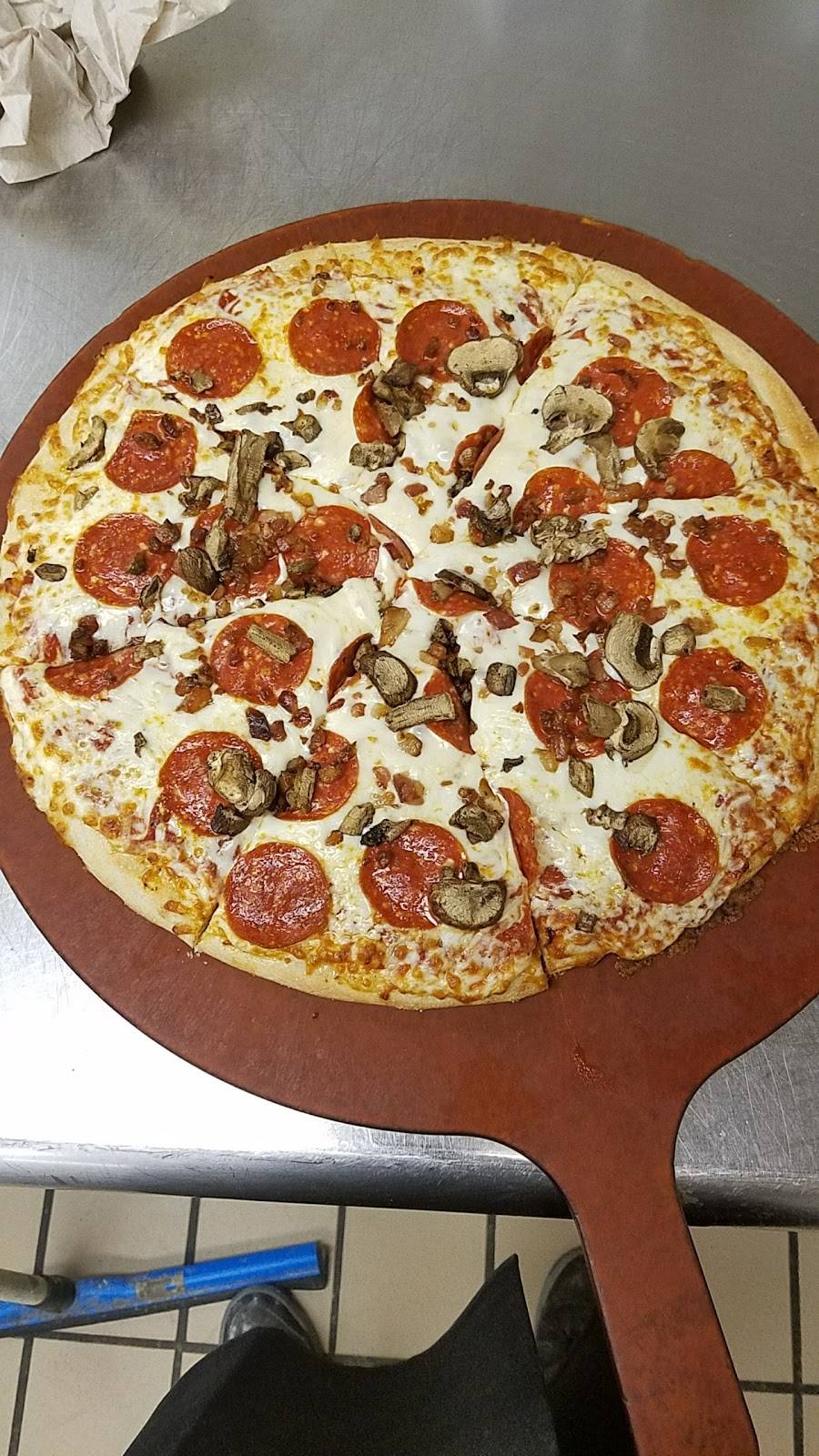 Little Caesars Pizza | meal takeaway | 447 Lazelle Rd, Westerville, OH 43081, USA | 6148470700 OR +1 614-847-0700