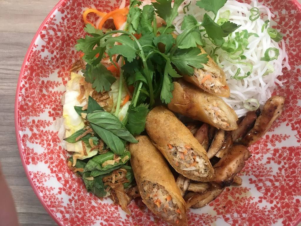Momoko Comptoir Asiatique | restaurant | 684 Montée Montarville, Saint-Bruno-de-Montarville, QC J3V 6B1, Canada | 4504821999 OR +1 450-482-1999