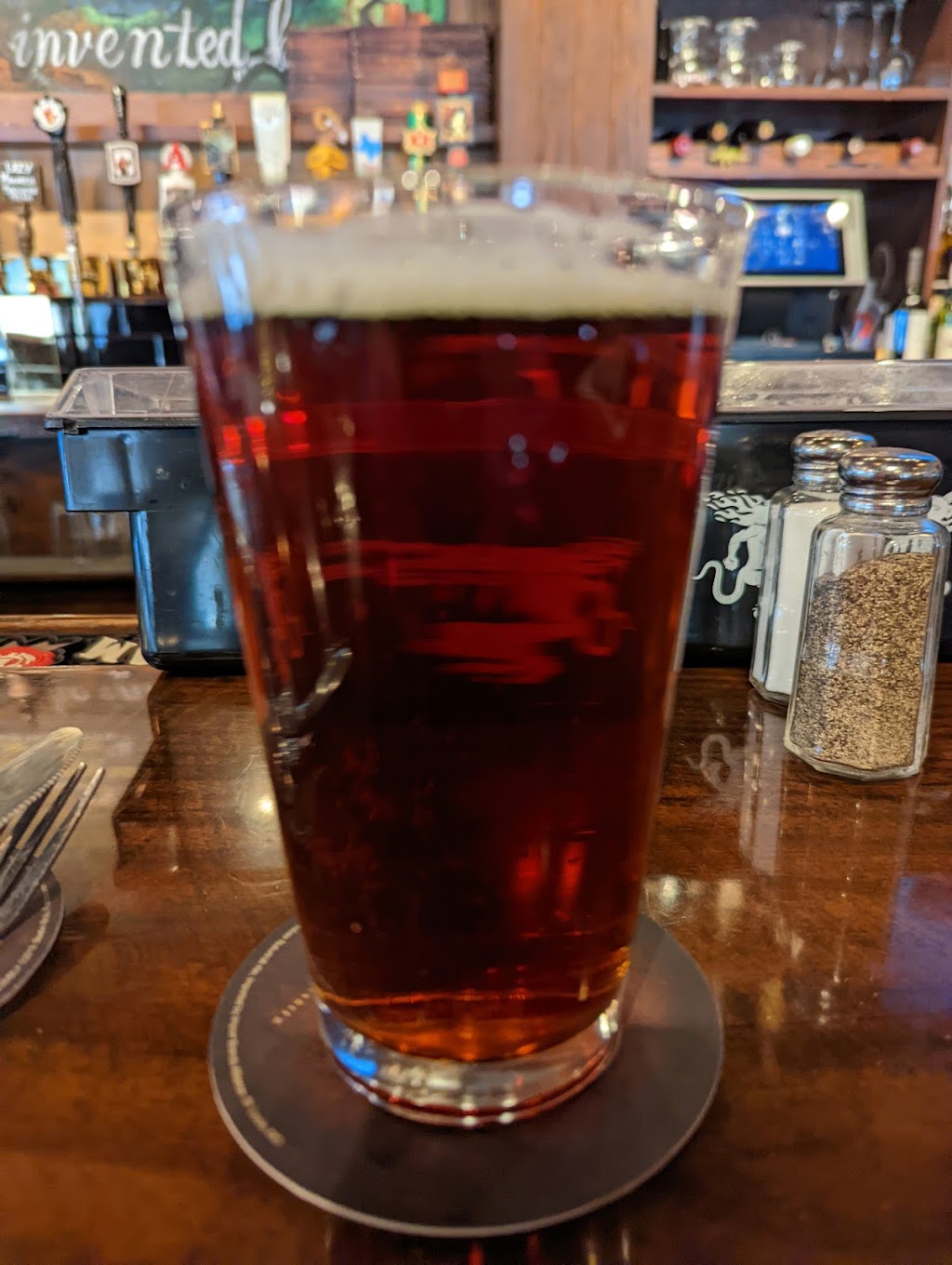 Taylor County Taphouse | restaurant | 4002 Catclaw Dr, Abilene, TX 79606, USA | 3257042500 OR +1 325-704-2500