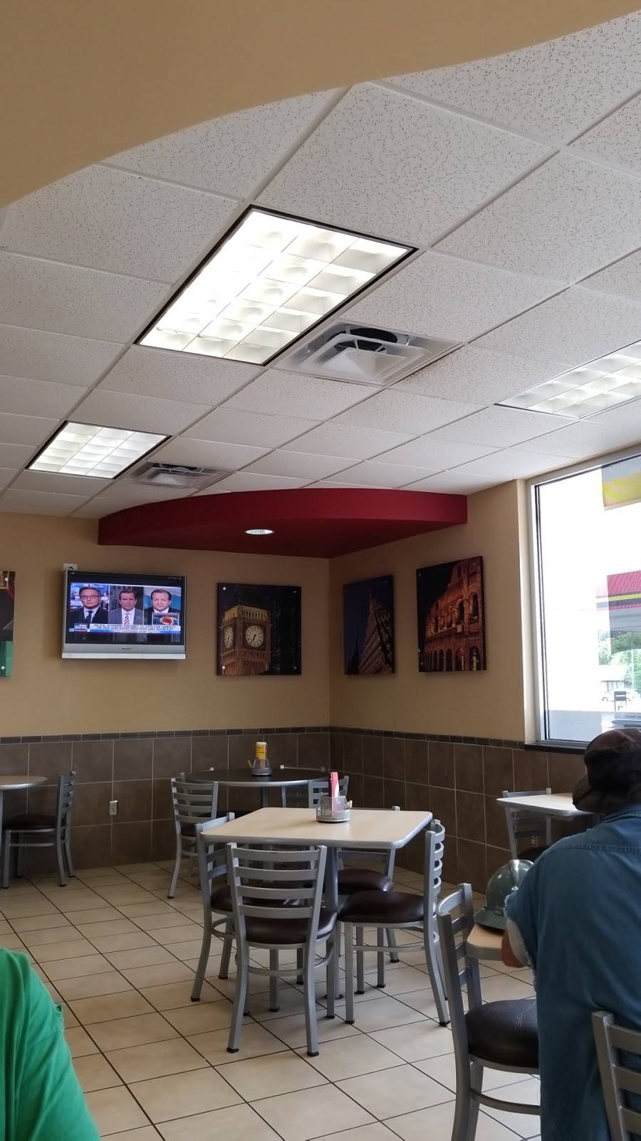 McDonald's Cafe 8451 Middlebrook Pike, Knoxville, TN 37919, USA