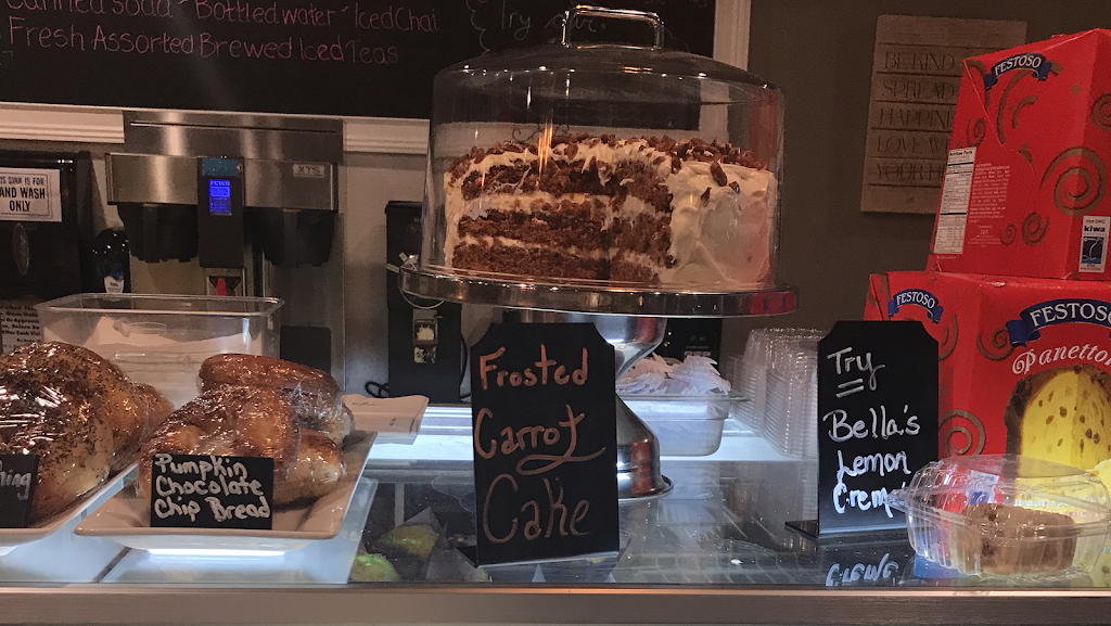 Bellas Cafe & Catering | cafe | 323 Middle St, New Bern, NC 28560, USA | 2526337900 OR +1 252-633-7900
