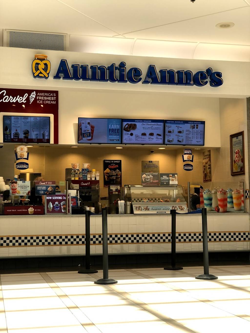 Auntie Annes | restaurant | 1245 Worcester St, Natick, MA 01760, USA | 5086500940 OR +1 508-650-0940