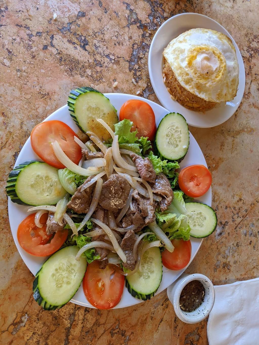 Mango Tango Bistro and Bar | restaurant | 114 E 7th St #116, Georgetown, TX 78626, USA | 5124876187 OR +1 512-487-6187