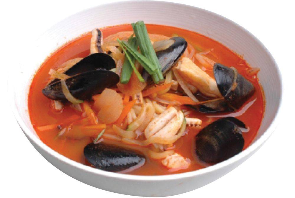 Changs Asian Kitchen | restaurant | 1 N Indian Hill Blvd Suite #104, Claremont, CA 91711, USA | 9094501680 OR +1 909-450-1680