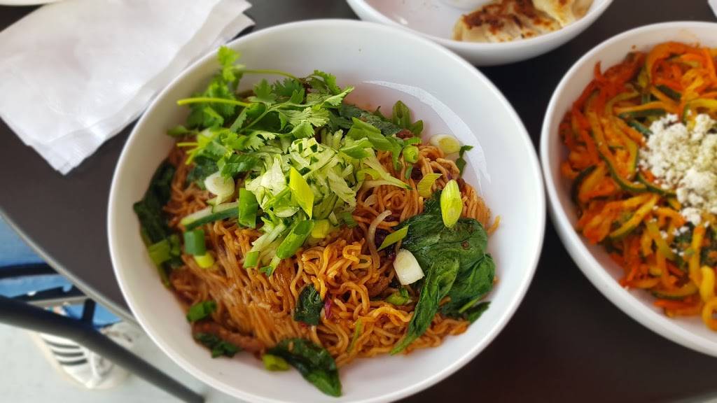 Noodles and Company | restaurant | 8908 Apollo Way, Downey, CA 90242, USA | 5628031330 OR +1 562-803-1330