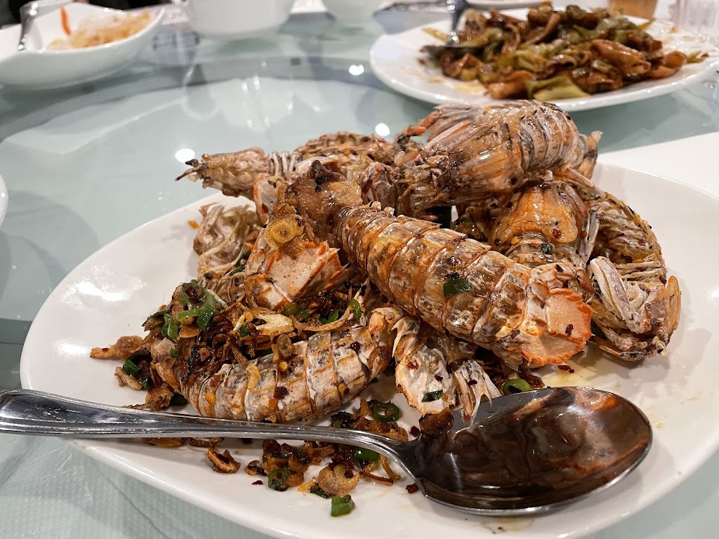 Wealth Seafood Restaurant 1 Brook St, Quincy, MA 02170, USA