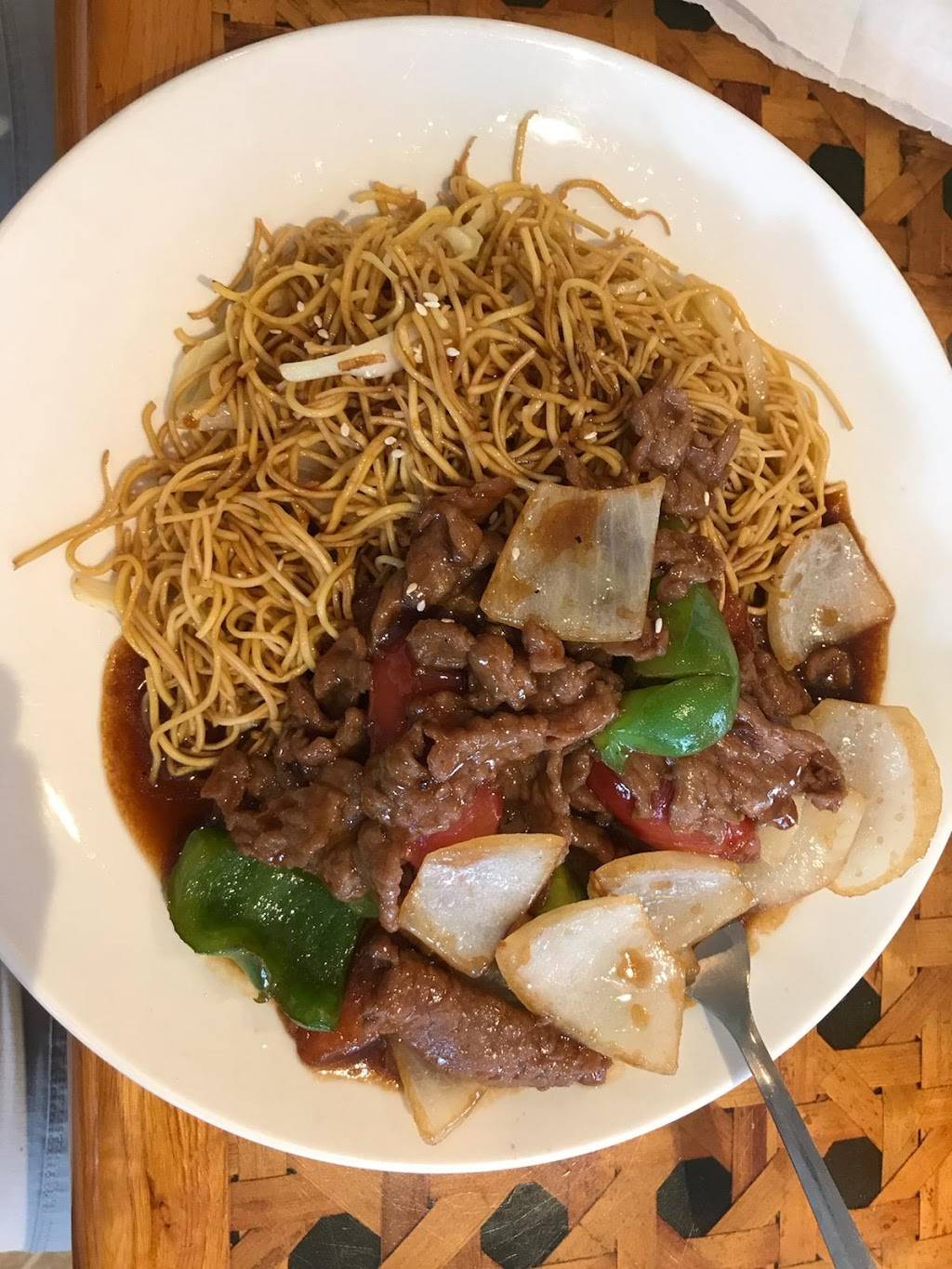 The Eastern Noodle | restaurant | 3378 Cypress Mill Rd, Brunswick, GA 31520, USA | 9122676889 OR +1 912-267-6889