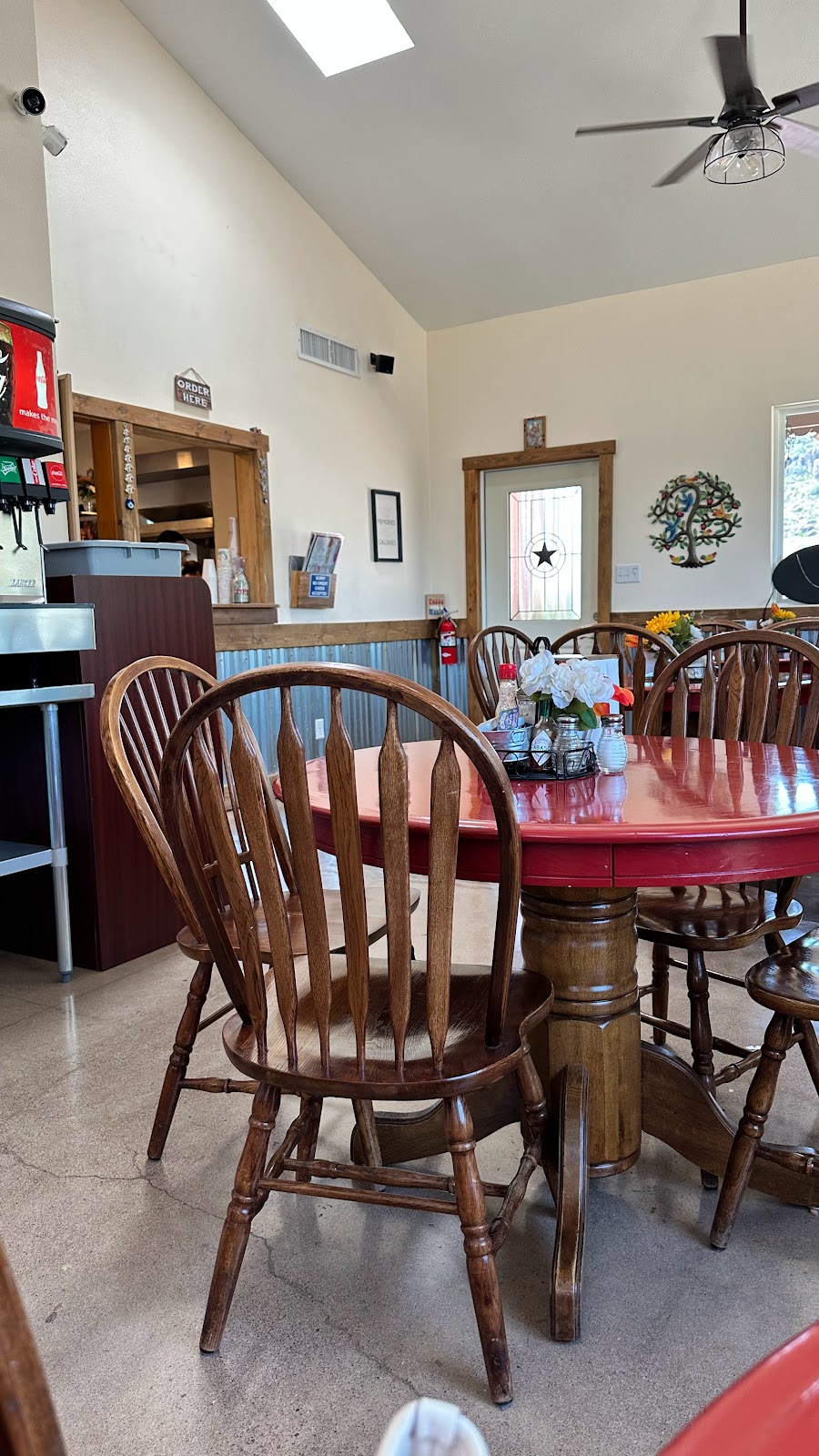 Lupitas place | restaurant | 1912 State St, Fort Davis, TX 79734, USA | 4324262471 OR +1 432-426-2471