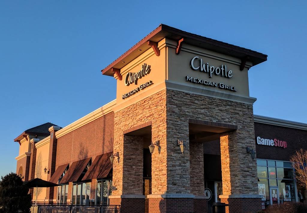 Chipotle Mexican Grill Restaurant 8600 N Boardwalk Ave, Kansas City, MO 64154, USA