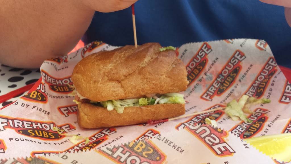 Firehouse Subs | meal delivery | 5044 Keagy Rd #106, Roanoke, VA 24018, USA | 5402044471 OR +1 540-204-4471