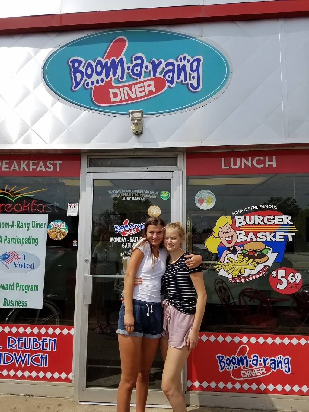 Boomarang Diner Restaurant 313 N Main St, Seminole, OK 74868, USA