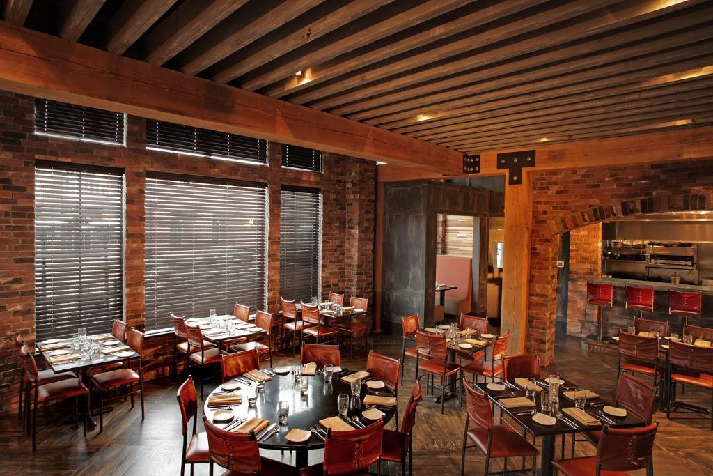One Red Door | restaurant | 49 Village Way, Hudson, OH 44236, USA | 3303423667 OR +1 330-342-3667