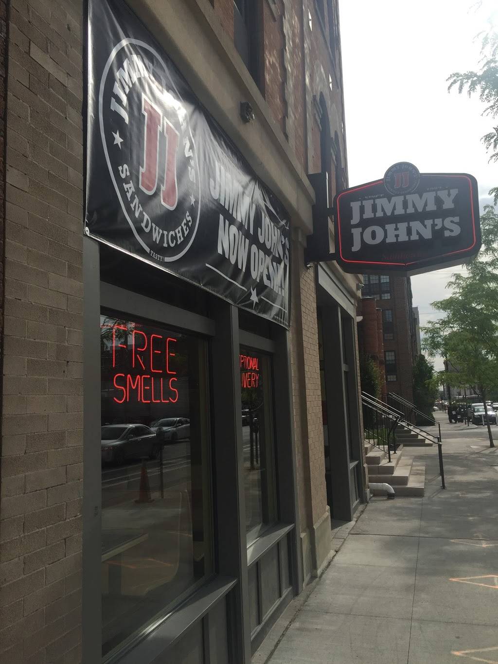 Jimmy Johns | meal delivery | 325 E Long St, Columbus, OH 43215, USA | 6148265885 OR +1 614-826-5885