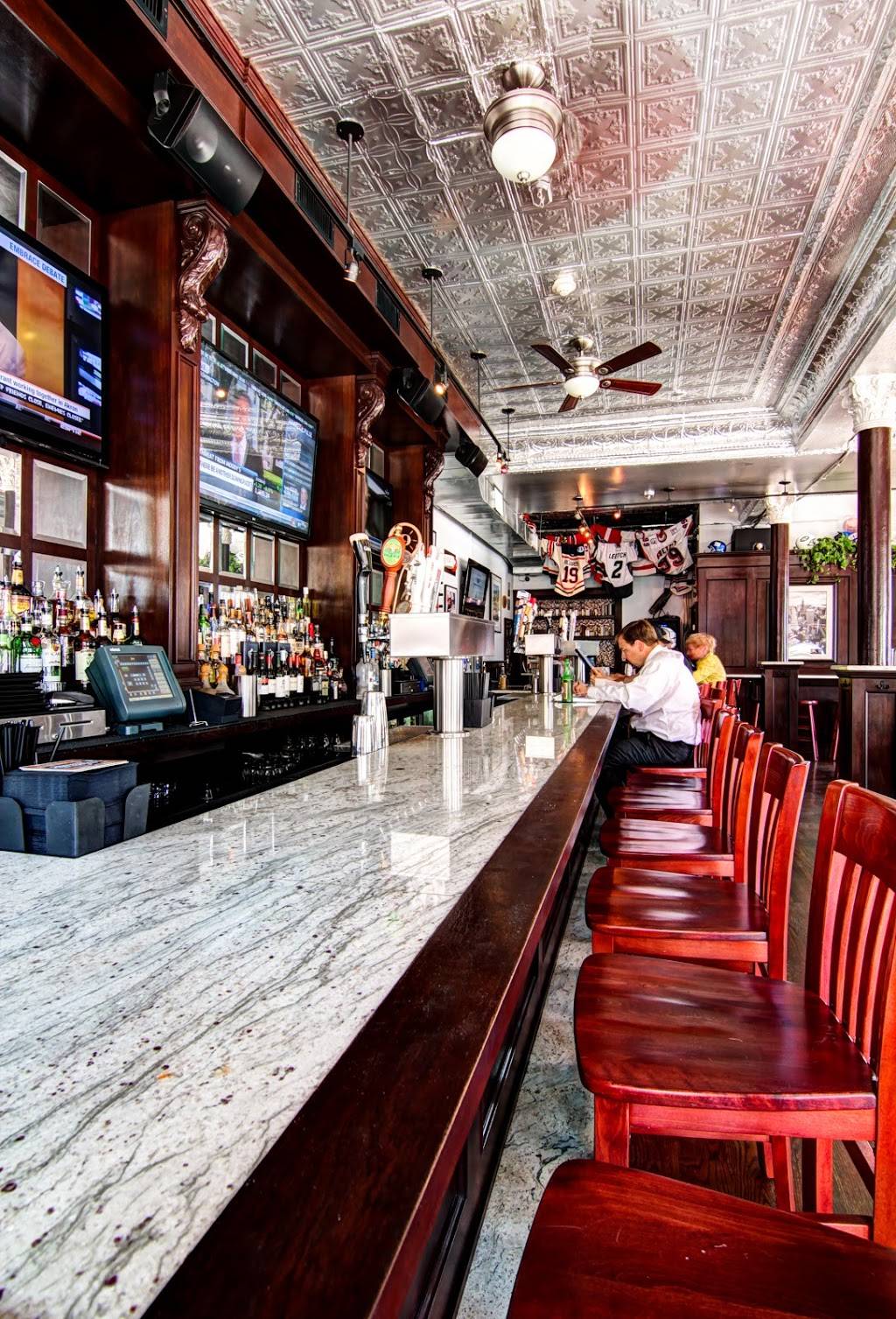 Hotel Victor Bar & Grill | restaurant | 77 Hudson St, Hoboken, NJ 07030, USA | 2019429555 OR +1 201-942-9555