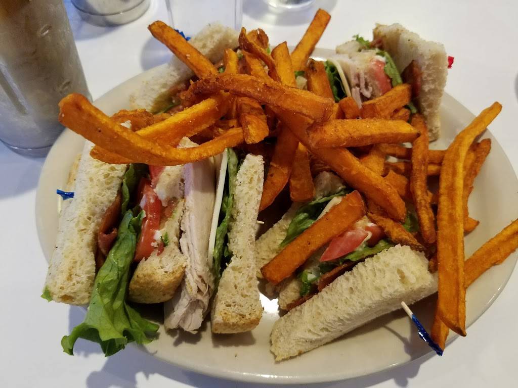 Bridgemans | restaurant | 2202 Mountain Shadow Dr, Duluth, MN 55811, USA | 2187270196 OR +1 218-727-0196