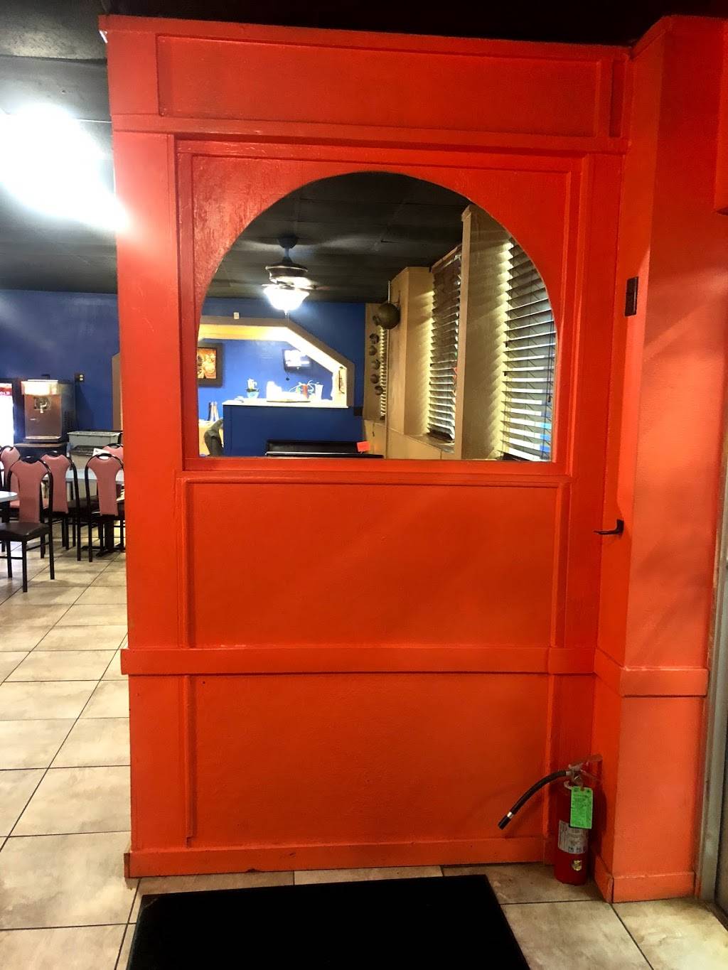 EL ARROYO MODERN MEXICAN KITCHEN | restaurant | 416 S Palestine St c, Athens, TX 75751, USA | 9032925279 OR +1 903-292-5279